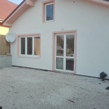 Halex 4 Дом отдыха *